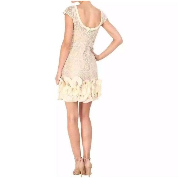 Jessica Simpson Dress Size 12 Lace Overlay Ruffle Hemline Cream Ivory Wedding - Picture 13 of 14
